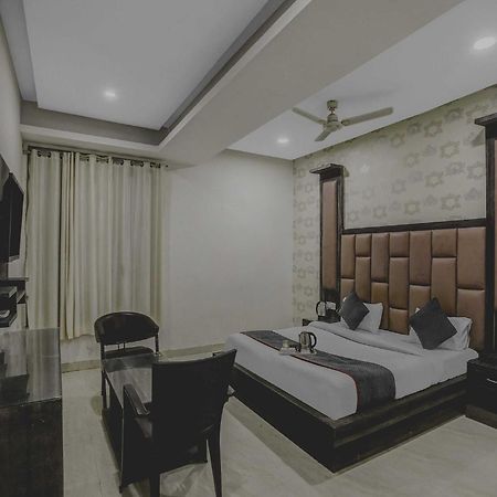 Townhouse 22956 Hotel Grand Residency Delhi  Exterior foto