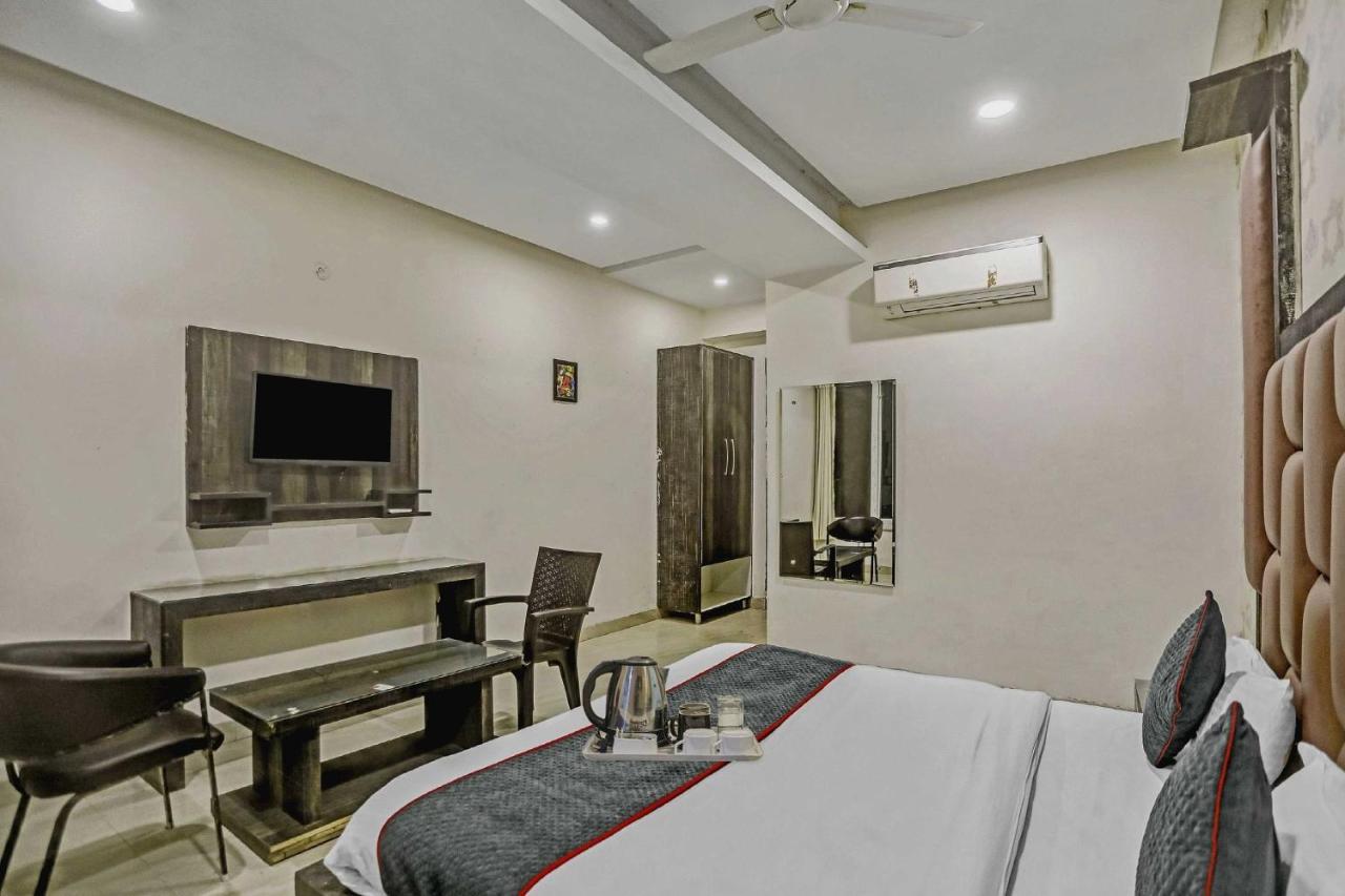 Townhouse 22956 Hotel Grand Residency Delhi  Exterior foto