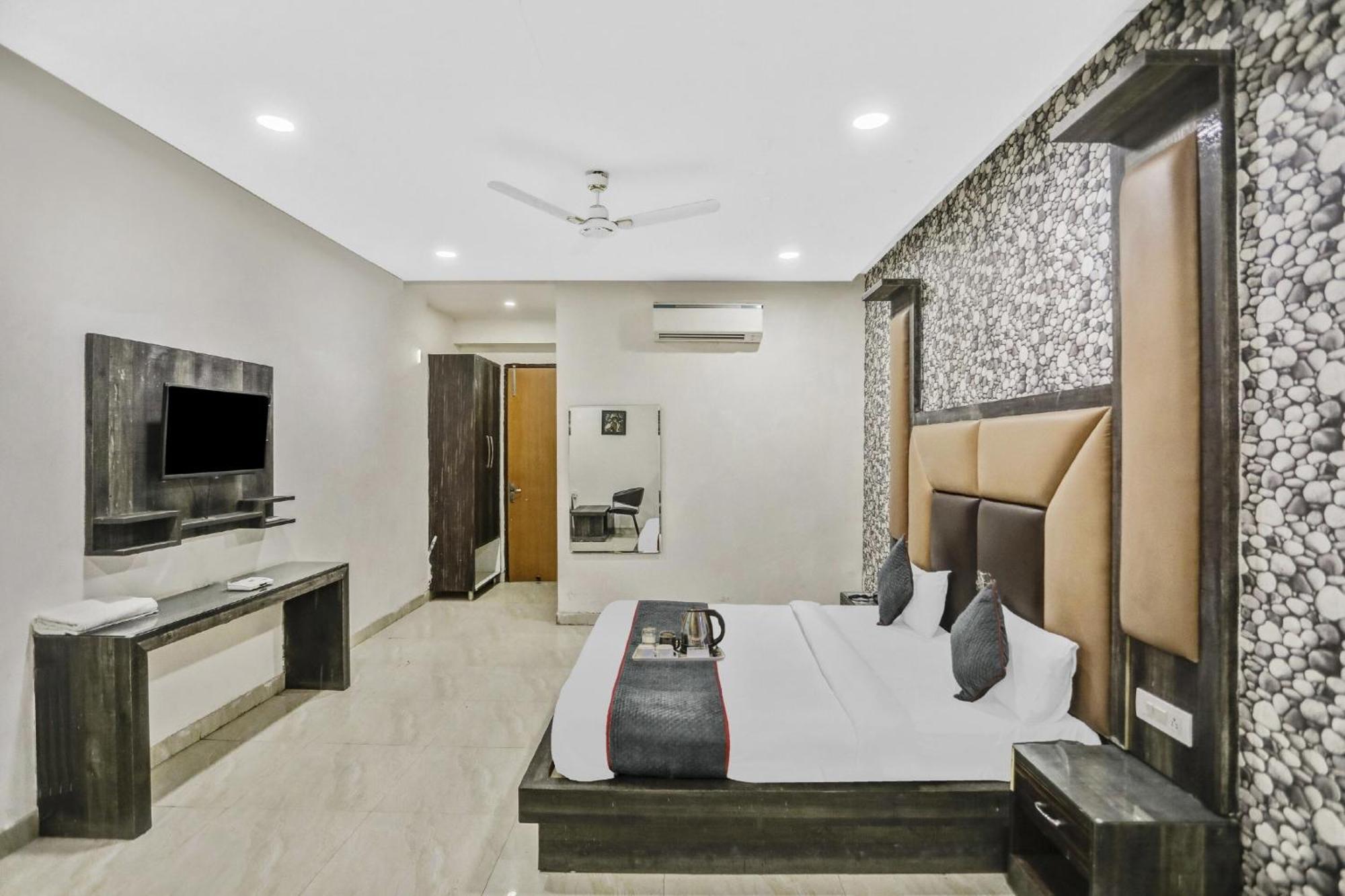 Townhouse 22956 Hotel Grand Residency Delhi  Exterior foto